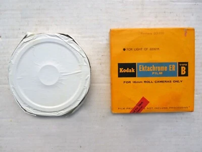 PELÍCULA COLOR ECTACROMO KODAK 16mm DE COLECCIÓN - ROLLO 200 FT SELLADO Y SIN USAR Foto 1 de 4