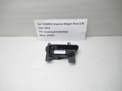 Левая задняя внутренняя дверная ручка для Subaru Impreza 2012-2016 годов выпуска 61051FJ032VH от оригинального производителя - Изображение 1 из 4
