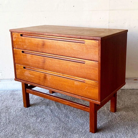 Danish Modern Nils Jonsson Teak Chest of Drawers for Torring Mobelfabrik Cover
