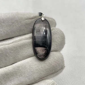 Hypersthen Ferrosilit Cabochon ciondolo con artiglio mobile n. 4721 - Foto 1 di 1