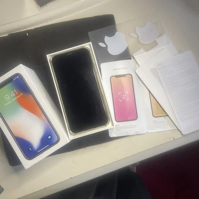 Apple iPhone X - 64GB - Space Grey. Boxed,Unlocked, 100% battery. No faults. - Image 1 of 4