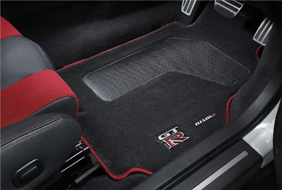 JUEGO DE 4 ALFOMBRILLAS NISMO GENUINAS OEM NISSAN GTR R35 (RHD) ☆ 74900-RNR50 ☆  Foto 1 de 4