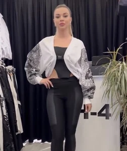 H4 Bolero Jacke One Size Made In Turkey Weiß Silber Statement Ärmel - Bild 1 von 17