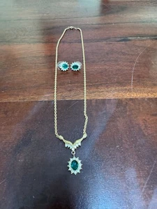 COLLANA E ORECCHINI VINTAGE 1980 16" REALIZZATI DA ROMANI - FINTO SMERALDO / DIAMANTE - Foto 1 di 6