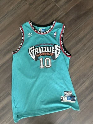 Camiseta deportiva retro vintage verde de los Vancouver Grizzlies Mike Bibby Foto 1 de 2