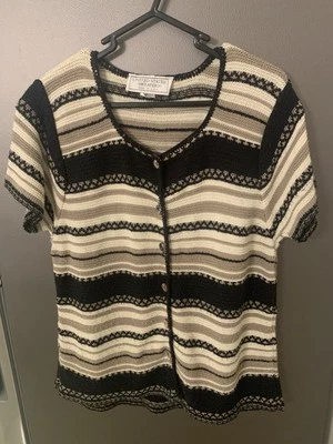 Vintage United States Sweaters Womens Knit  Cardigan L Short Sleeve Granny Core - Image 1 of 4