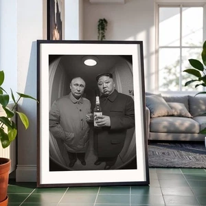 Póster divertido de Putin y Kim Jong Un, póster de sátira política, líder mundial humorístico - Imagen 1 de 6