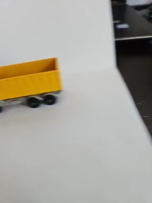 VINTAGE 1968 MATCHBOX LESNEY No.47 C DAF TIPPER CONTAINER TRUCK - Image 1 of 4