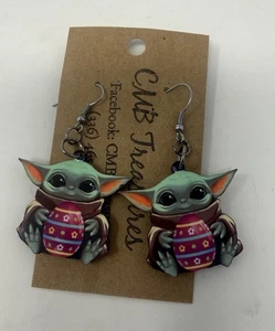 Star Wars Mandaloiran Baby Yoda With Easter Egg Earrings Brand New Handmade - Picture 1 of 3