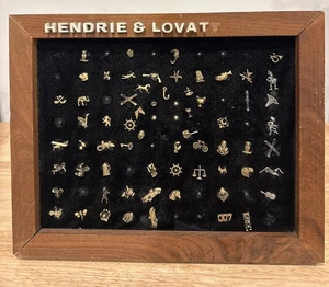 RARO lotto vecchie spille vintage esposizione negozio oro e argento - Foto 1 di 14