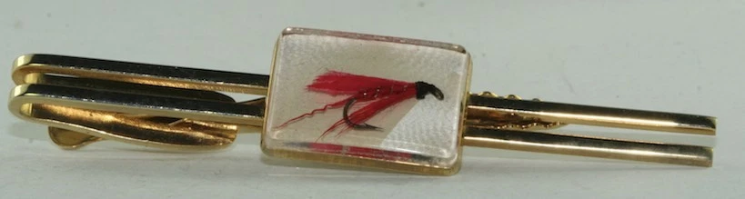 VTG 1950'S HICKOK FLY FISHING FISH HOOK IN LUCTE TIE CLIP BAR - Image 1 of 1