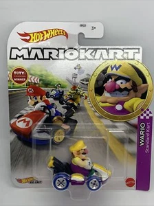 Hot Wheels MarioKart Wario Standard Kart 2021 scala 1:64 - Foto 1 di 2