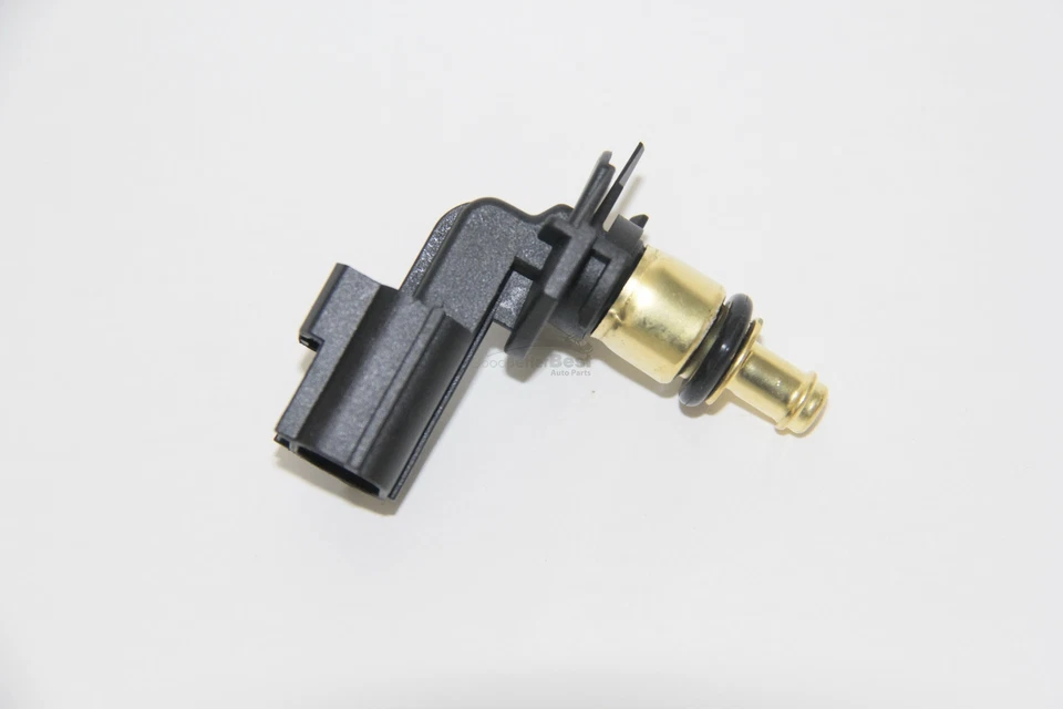 Un nuevo sensor de temperatura del refrigerante del motor MTC 8148 LR041442 para Land Rover Foto 1 de 1