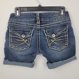 Silver Jeans McKenzie Cutoff Shorts Women's 26~Actual 26×6~Medium Wash~Low Rise - Picture 1 of 14