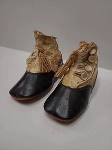 Antique Baby Shoes 1910 - Picture 1 of 7