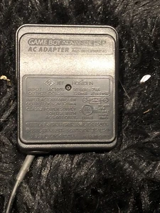 Gameboy Advanced SP AC Adapter Nintendo Gaming Plug in (Check Pictures) - Picture 1 of 4