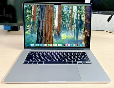 Apple MacBook Air (2024) M3 – 8 GB RAM · 250 GB SSD · English/Russian Keyboard · - Image 1 of 4