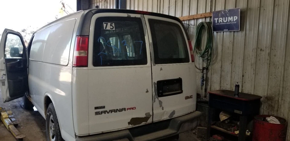 Rear Brakes Fits 03-14 EXPRESS 1500 VAN 2113758 - Image 1 of 4