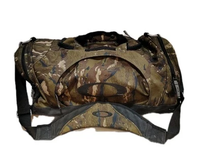 Vintage Oakley Camouflage Camo Print Duffel Bag LARGE - Image 1 of 4