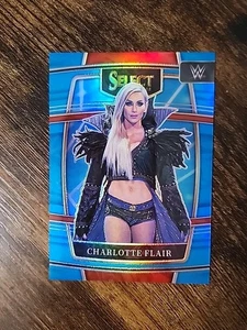 2022 Panini Select WWE - Concourse Charlotte #45 Light Blue Prizm 67/299 - Bild 1 von 2