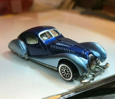 Hot Wheels Larry Woods 35th Anniversary Talbot Lago 1/64 1987 blue metallic NM! - Image 1 of 4