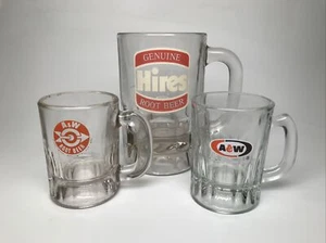 LOTE 3 TAZAS DE CERVEZA DE RAÍZ DE VIDRIO de colección - 1 contratación grande y 2 tazas A&W para niños - mango en D - Imagen 1 de 7