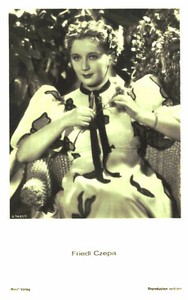 Friedl Ccepa * Original Ross Postcard Postcard * No. 7281