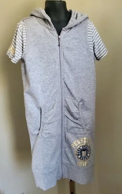 Muy lindo vestido con capucha Juicy Couture para niñas talla 8 mangas cortas cremallera Foto 1 de 4