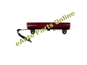THIRD BRAKE LIGHT 00-06 TAHOE YUKON SUBURBAN - Picture 1 of 2