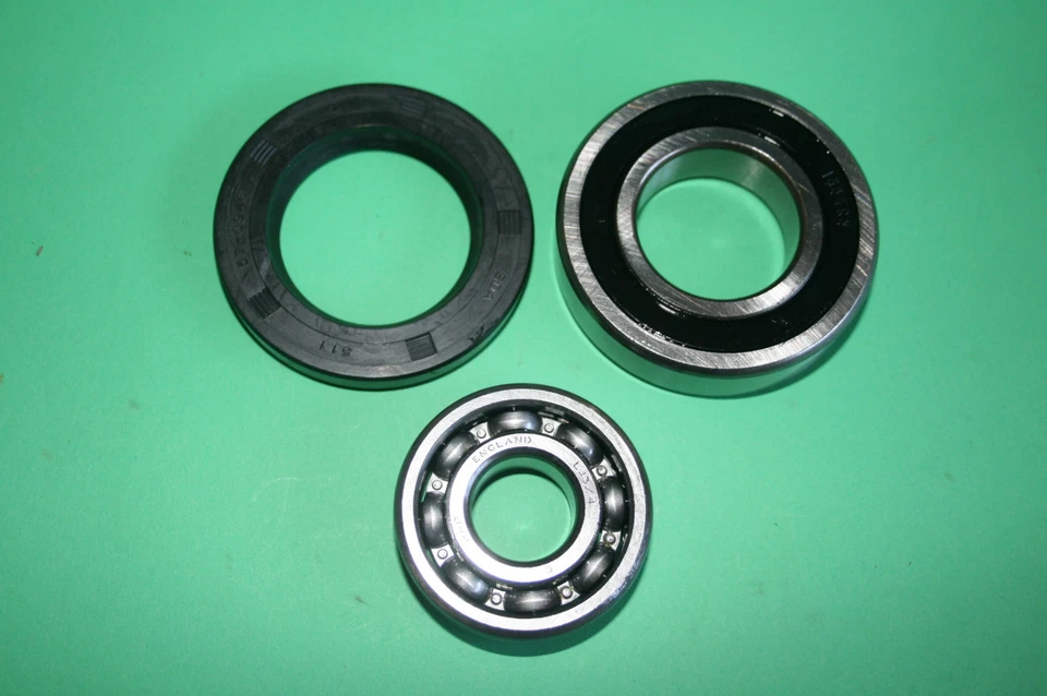 TRIUMPH GEARBOX BEARING KIT PREUNIT UNIT T448 T946 S35-7 60-3552 57-0448 57-0946 - Image 1 of 1