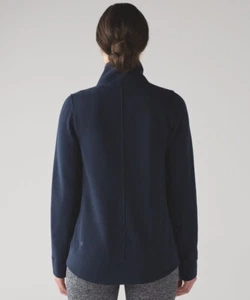 ECCELLENTE GIACCA LULULEMON FLEECE BE TRUE INKWELL (BLU SCURO) TAGLIA 4 $128,00 - Foto 1 di 8