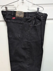 Wrangler Mens Black Jeans Size 40"X30 Zipper Fly - Picture 1 of 7