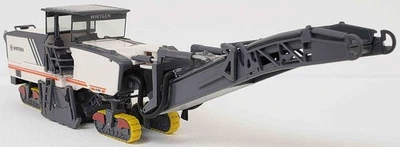 HERPA NEW HO 1/87 Scale Wirtgen W 250i Asphalt Grinder/Miller Road Construction - Image 1 of 4