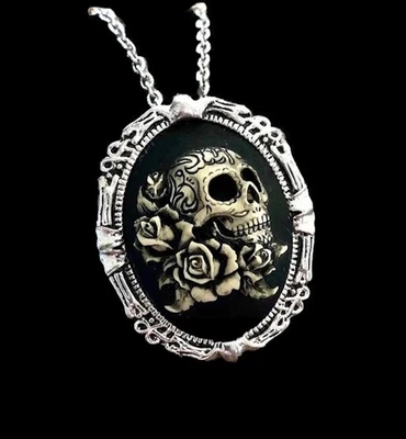 糖头骨浮雕项链和胸针组合,哥特式万圣节吊坠/帽子别针 — 第 1/4 张图片