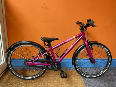 Islabikes Cnoc 20 In Pink Kids Bike With Mudguards And Bottle Cage FULL SERVICE - Image 1 of 4