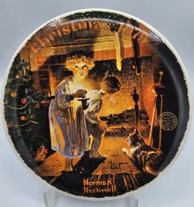 Knowles 1979 Normal Rockwell Christmas Collector Plate "Somebody's Up There" - Picture 1 of 5