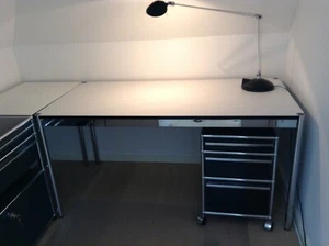 usm Haller Eckschreibt mit Rollcontainer, Techniksideboard u Vitra Bürostuhl - Bild 1 von 10