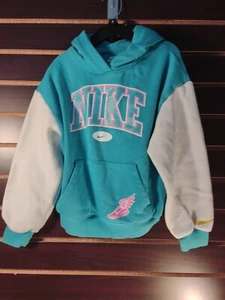 Nike Kids Sweat Shirt 5 to 6 years - Picture 1 of 3