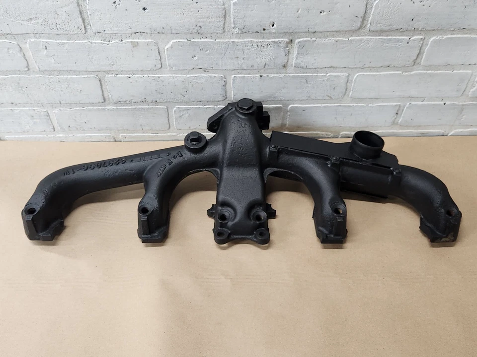 JEEP CJ 1981-86 AMC 258 6cyl Exhaust Manifold -- CJ5 CJ7 CJ8 - Image 1 of 4