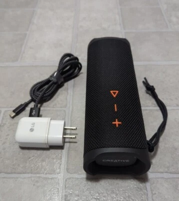 Altavoz portátil Creative MUVO Go negro impermeable Bluetooth 5.3 Foto 1 de 4