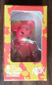 FRANK KOZIC TOY2R 2.5" QEE REDRUM BEAR (RED) 2005 NEW IN BOX - RARE - Picture 1 of 5