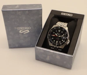 Reloj deportivo automático SEIKO 5 SSK001 GMT caja/pulsera de acero esfera negra fecha - Imagen 1 de 19