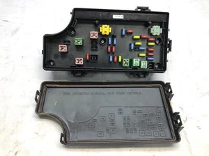 2010 Dodge Caliber Patriot Compass TIPM Power Module Fuse Box OEM P04692333AB - Picture 1 of 7