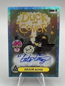 2025 GPK Worst Of GARBAGE PAIL KIDS 40th Anniv ADAM BOMB - BLUE AUTO /99 El Gato - Picture 1 of 3