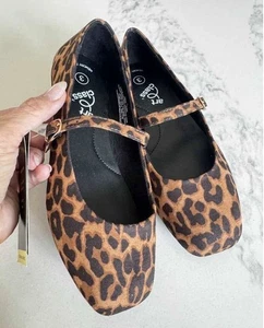 Art Class Cheetah Browyn Ballerinas.  Verstellbarer Riemen.  Größe Mädchen 5 - Bild 1 von 4