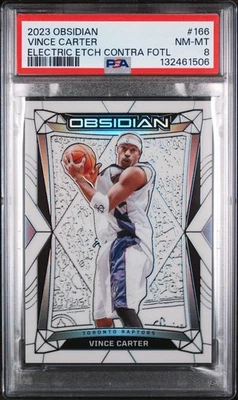 Grabado eléctrico Contra FOTL 3/3 PSA 8 2023-24 Panini Obsidian #166 Vince Carter Foto 1 de 2
