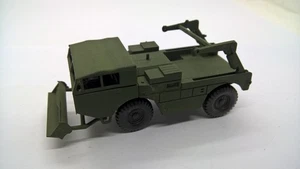 Roco minitanks Faun GT 8/15 Geräteträger Absetzkipper Bundeswehr olivgrün (11) - Bild 1 von 5