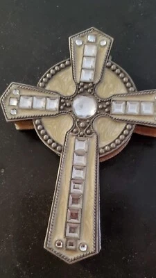Exquisite 6" Rhinestone Celtic Cross Trinket Box - Imagem 1 de 4