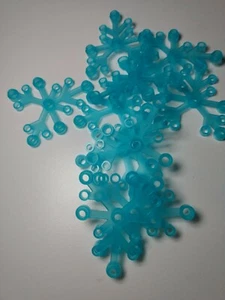 New #2417 Trans Blue  6 X 5 Leaves— Rare Find — 10 Pieces— Compatible with Lego - Picture 1 of 2