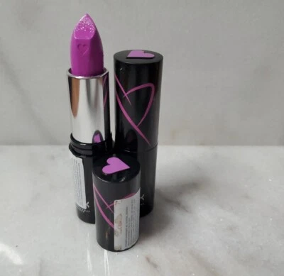 lot of 2- NYX PROFESSIONAL MAKEUP- SHOUT OUT LIPSTICK, BE YOU BOO-SLSL28 - Image 1 of 2